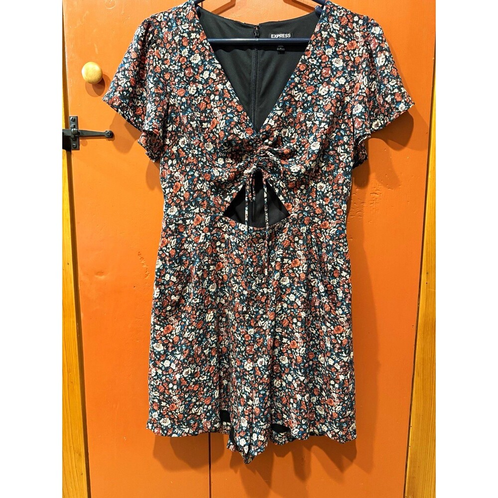 Express Women's Floral V-Neck Drawstring Zip Romper Short Sleeve Size S